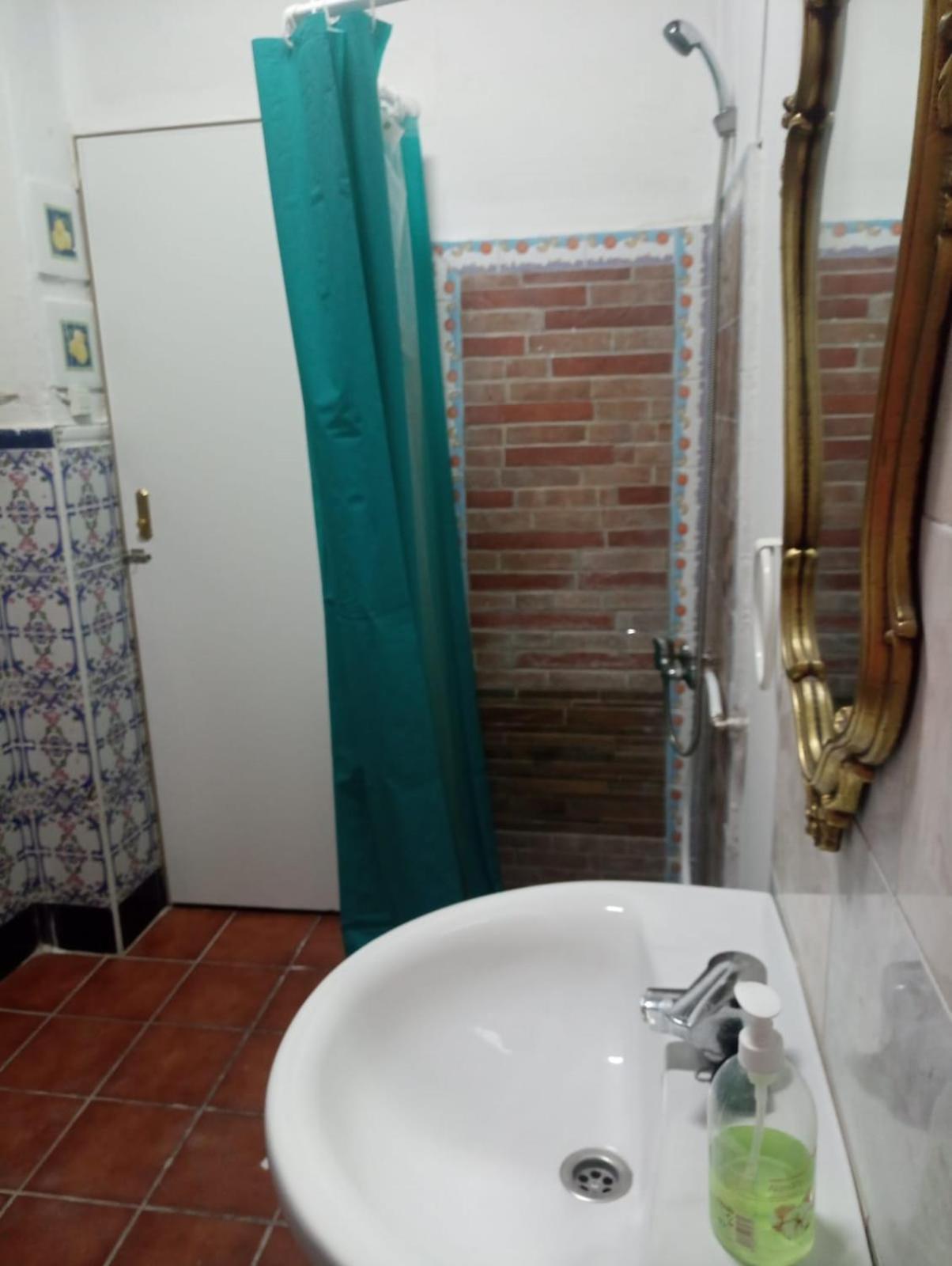 Pension Santa Maria La Blanca Sevilla Eksteriør billede